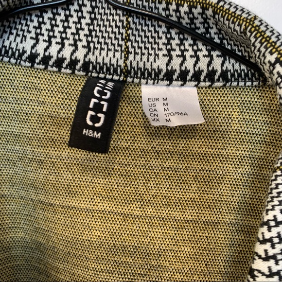 Light coat for Spring - Picture 4 of 4